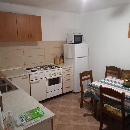 Old Town Apartment มูร์แตร์ ภายนอก รูปภาพ